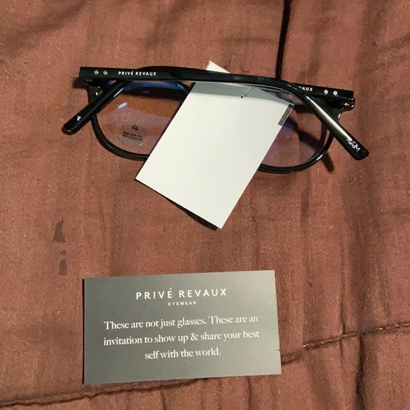 Prive’ Revaux Blue Light Glasses. NWT! - Picture 3 of 5